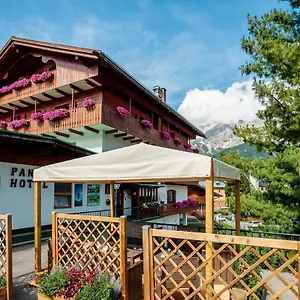 Hotel Panda Cortina- Ricarica Auto Elettriche
